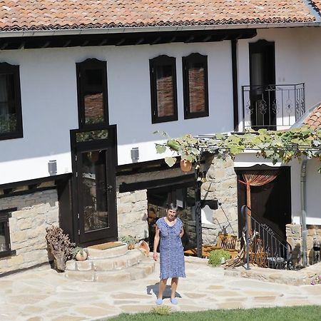 Guest House Epochs Since 1871 Lyaskovets 외부 사진