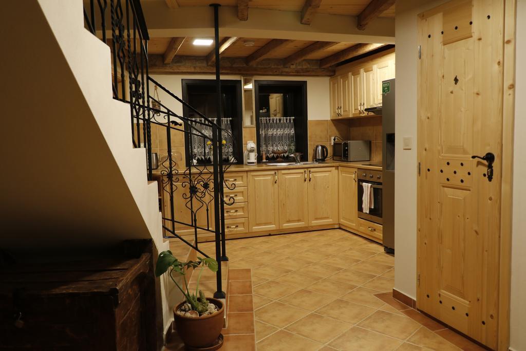 Guest House Epochs Since 1871 Lyaskovets 외부 사진