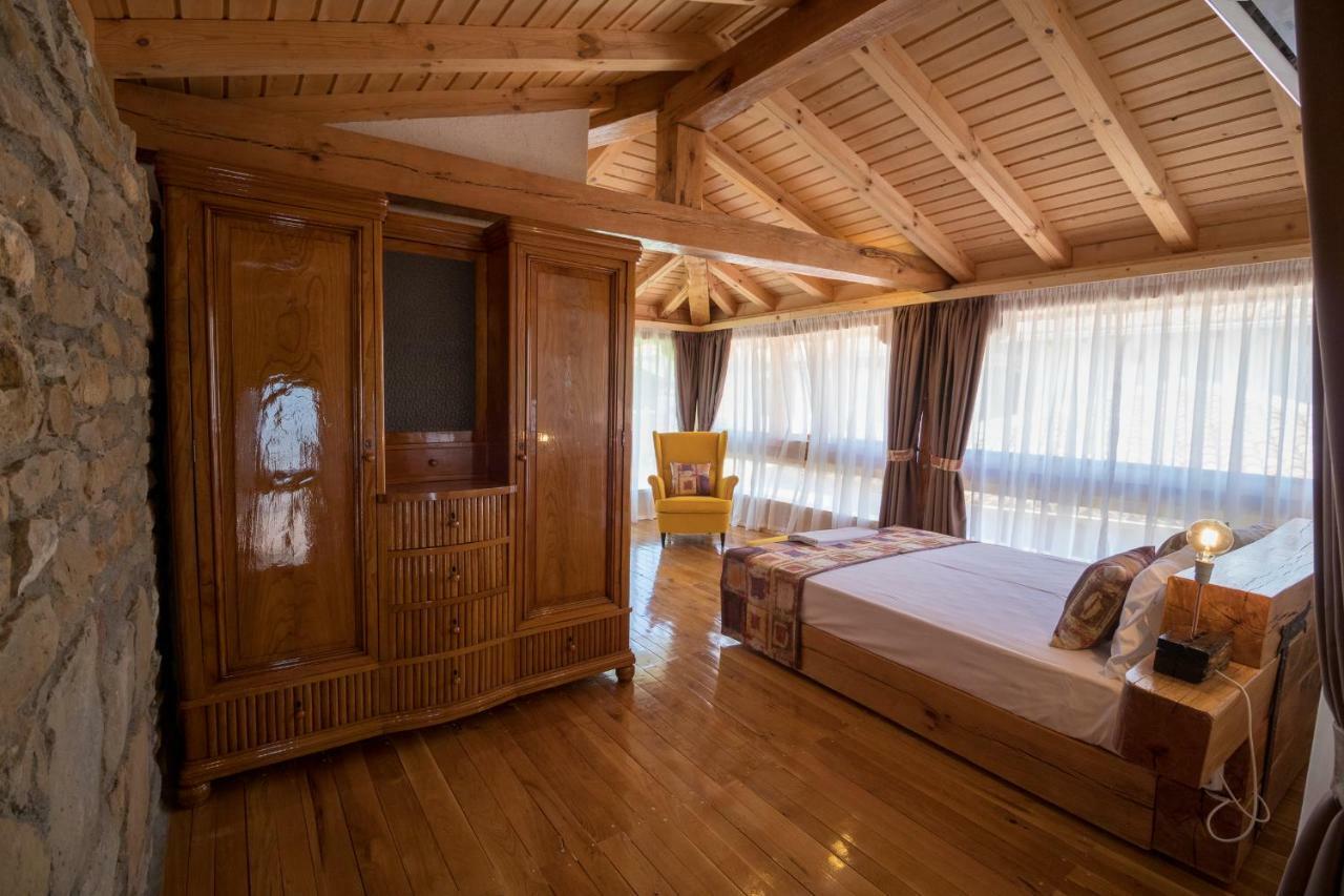 Guest House Epochs Since 1871 Lyaskovets 외부 사진