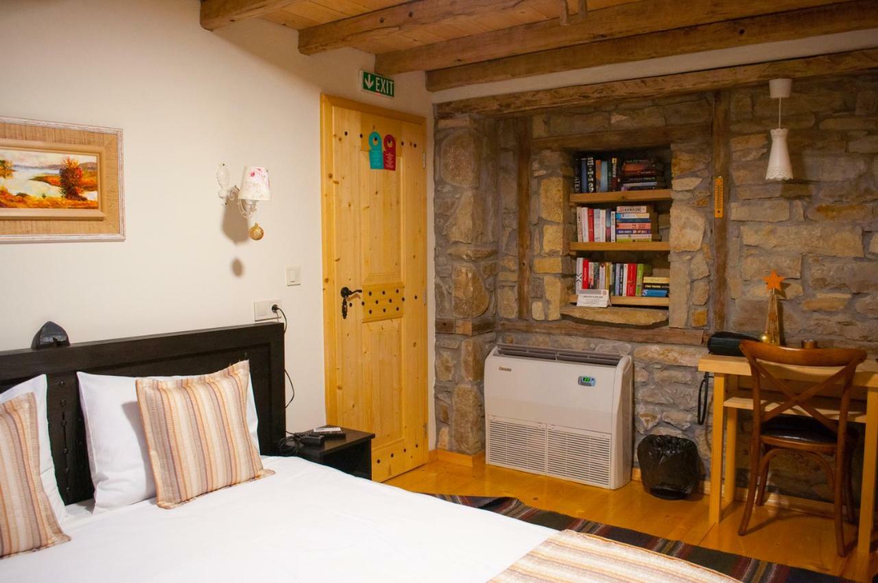 Guest House Epochs Since 1871 Lyaskovets 외부 사진